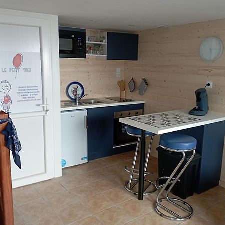 Вилла Le Petit Yves Granges-sur-Vologne Экстерьер фото